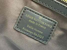 Picture of Louis Vuitton Mens Bags _SKUfw143038107fw